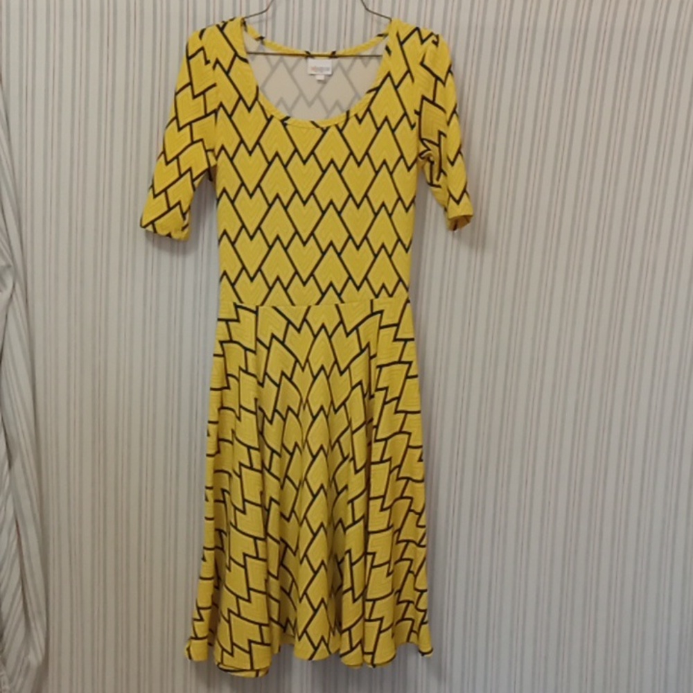 LuLaRoe Fitted Top Flowy Bottom Dress  S